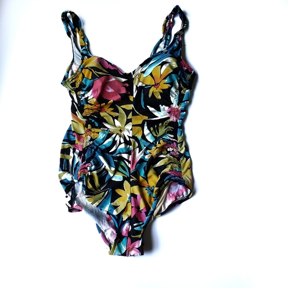 Maxine One Piece Floral Swimsuit - Picture 2 of 4